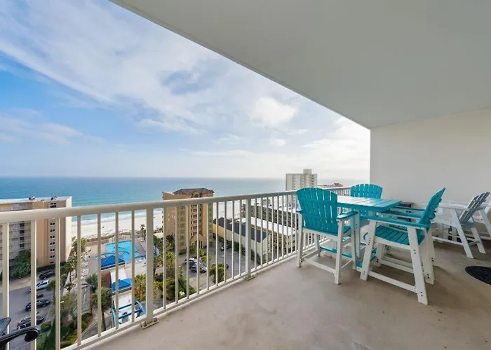 Apartment Crystal Tower 1204 By Youngs Suncoast *